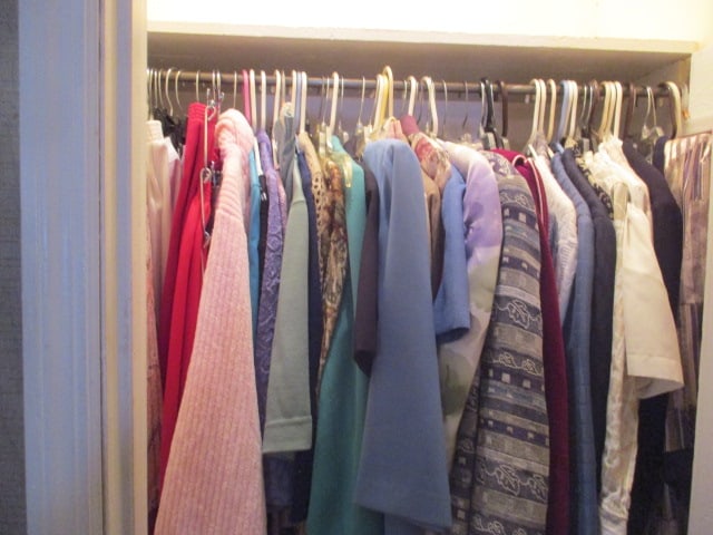 Clothes Closet: Full with nice clothing, assorted sizes (small, medium, size 12 and 14, petites) Bring noxes