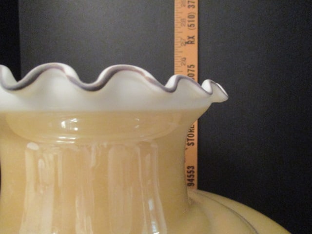 Floral Satin Glass Hurricane Lamp - 4