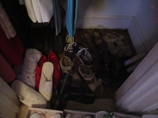 Bedroom Clothes Closet - 3