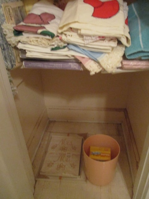 Linen Closet - 2