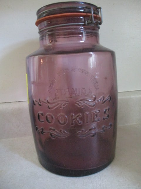 Aunt Marys Pure Foods 4 quart Cookie Jar, Glass: .