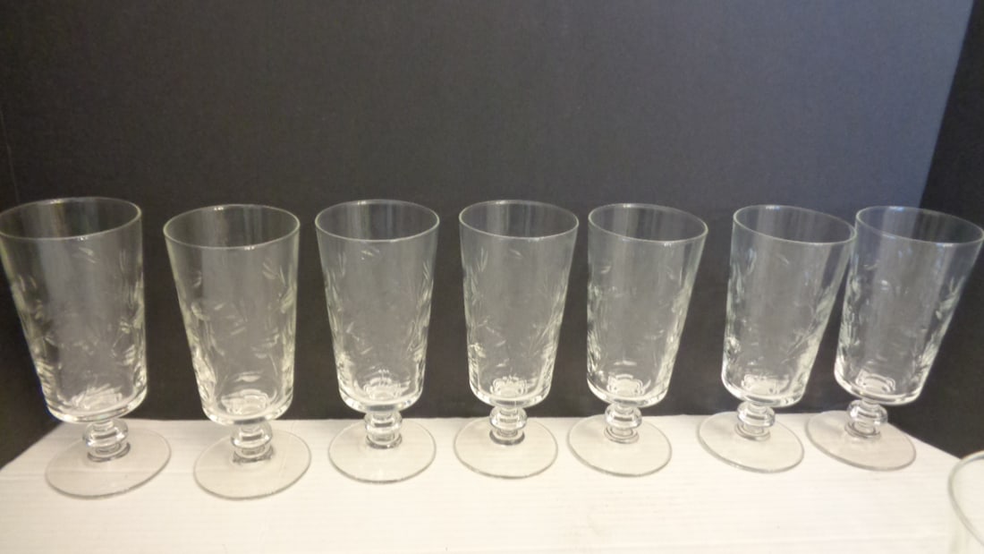 Etched Crystal Ice Tea Glasses: 7 glasses (7 inches)