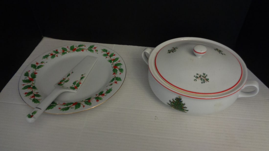 Christmas Lot: .
