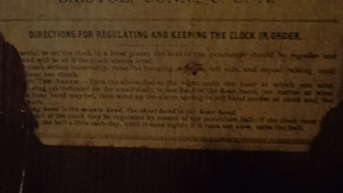 Victorian Shelf Clock "Gingerbread Clock" - 4