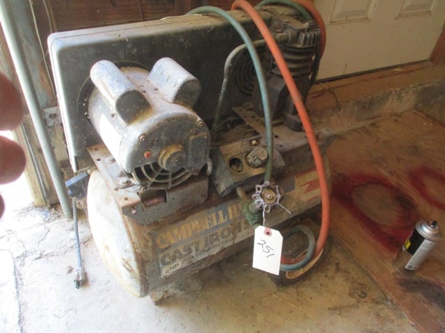 Campbell Hausfeld Compressor (1 of 5)