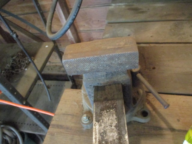 8" Vise - 3