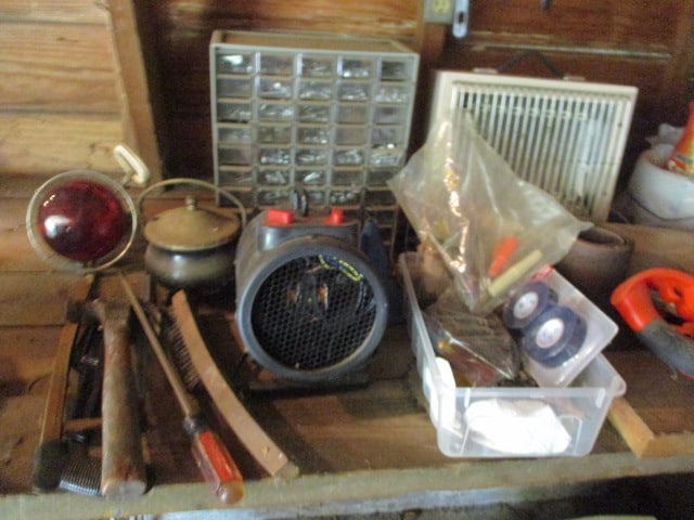 Shelf Lot - 7