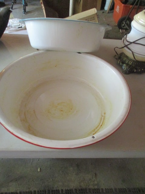 16" and 18" Enamel Bowls: .