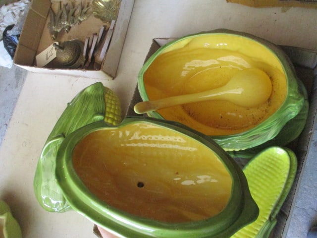 Shawnee Corn Dish, Gravy Boat, Picther and Salt/Pepper Set - 3