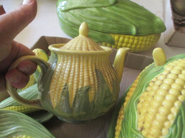 Shawnee Corn Dish, Gravy Boat, Picther and Salt/Pepper Set - 5