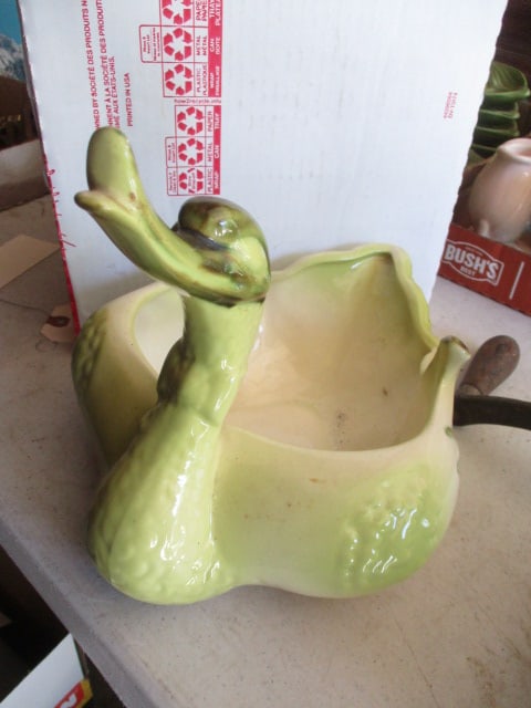 Ceramic Swan: .