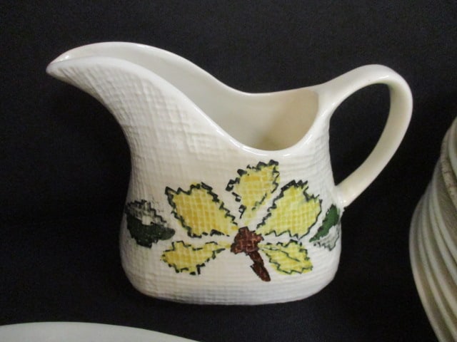 Blue Ridge Southern Potteries 'Woodcrest' Handpainted Dinnerware - 2