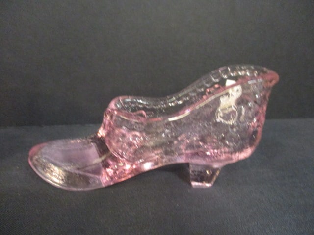 Fenton Art Glass Pink Glass Cabbage Rose Pattern Slipper (3) - 2