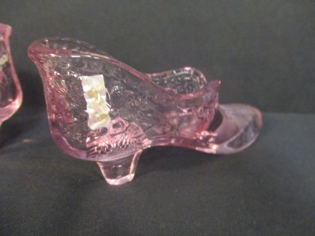 Fenton Art Glass Pink Glass Cabbage Rose Pattern Slipper (3) - 4