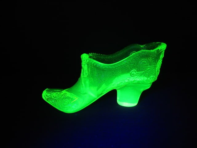 Fenton Uranium Glass Shoe Slipper: 4 1/2" Long