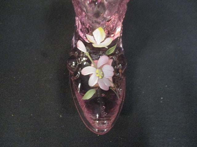 Fenton Pink Glass Slipper Painted Signed (N. Beck) - 2