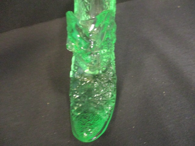 Fenton Green Glass Slipper - 3