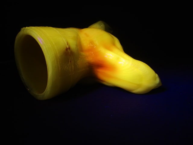 Boyd Doberman Dog Head Yellow Uranium Slag Glass Figurine - 6