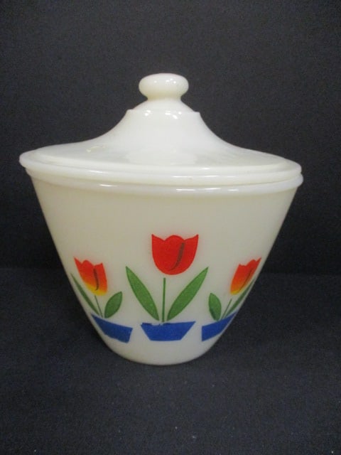 Fireking Ivory Milk Glass Grease Jar w/Tulip Pattern (1 of 5)