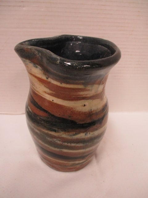 BB Craig Swirl Glaze Pitcher w/o Handle (1 of 4)