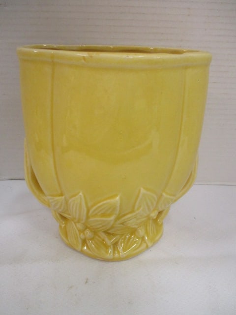 McCoy Yellow Vase w/leaves & Berries motif (1 of 5)