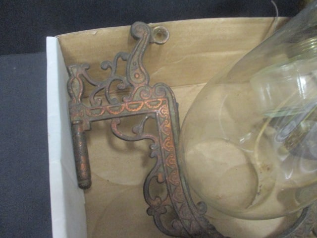 Antique Oil Lamp w/Rustic Metal Wall Bracket - 4