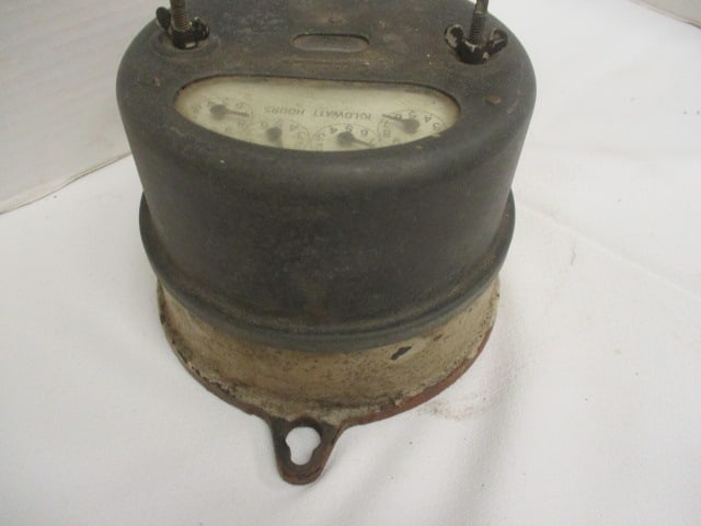 General Electric Vtg. Analog Electrical Watt/Hour Meter - 5