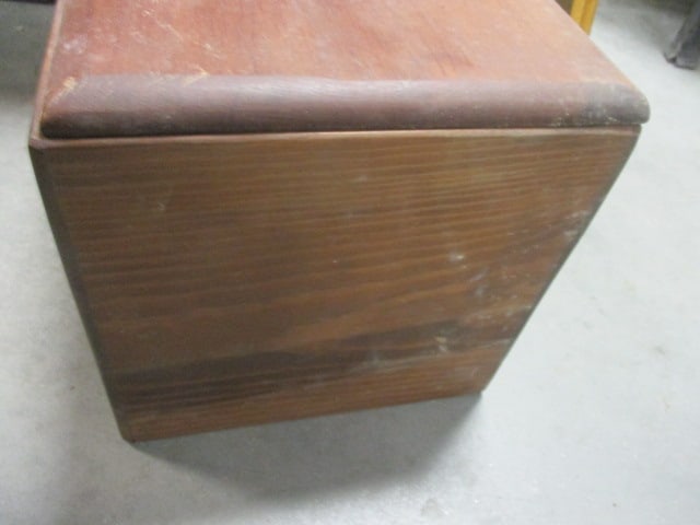 Wood Rustic Box/Chest - 3