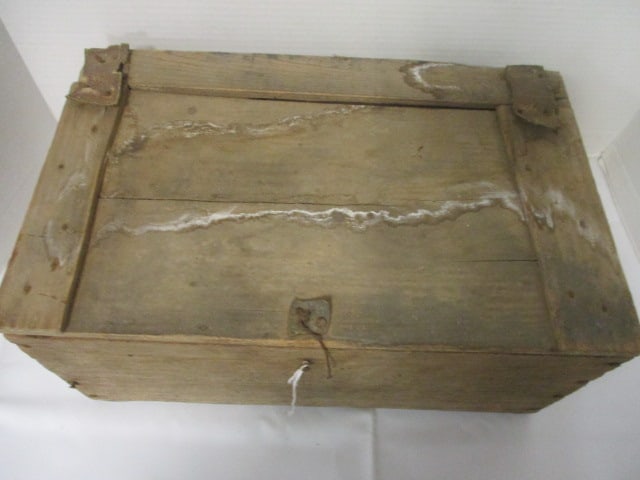 Wood Vtg. Crate w/Flip Top - 2