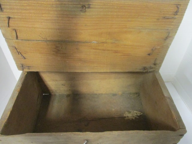 Wood Vtg. Crate w/Flip Top - 4