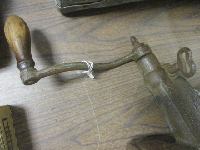 Alexanderwerk Cast Iron Hand Crank Meat Grinder #376 - 5