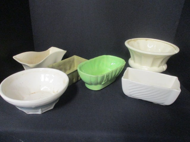 USA Pottery Planters (Lot of 6): .