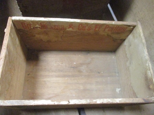 Sun Sugared Pears Wood Crate (19 1/2 x 12 x 9), Brown Mule - 4
