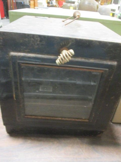 Antique Boss Oven/Pie Warmer/Bread Warmer (1 of 4)