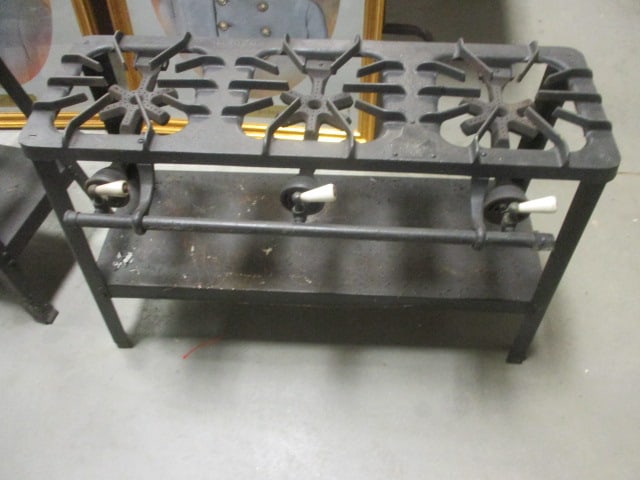Griswold Cast Iron 3 Burner Cooktop #203: 29 1/2 x 12 x 20