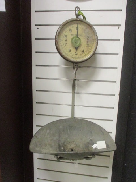 Detecto Scales Vtg. Hanging Scales for weighing produce (Jacobs Bros.) (1 of 5)