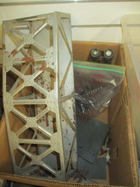 Train Accessories Grouping-Bridge, etc. (1 of 5)