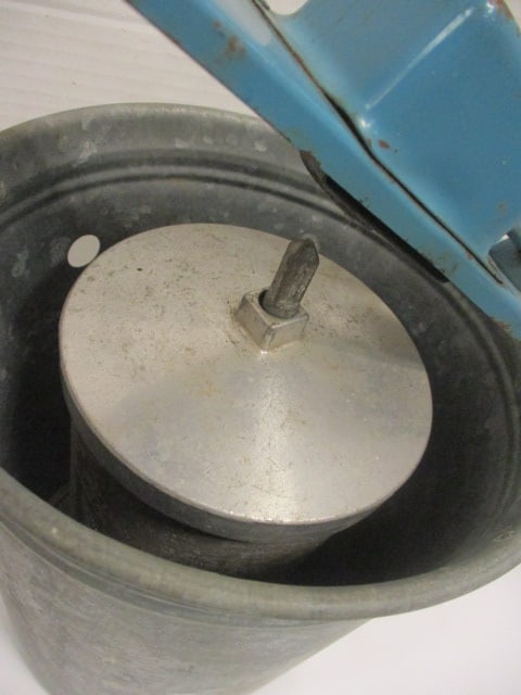 Hand Crank Galvanized Ice Cream Churn - 3