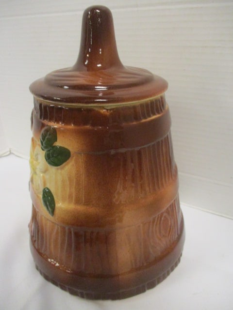 McCoy Vtg. Dogwood Cookie Jar (unmarked) - 2