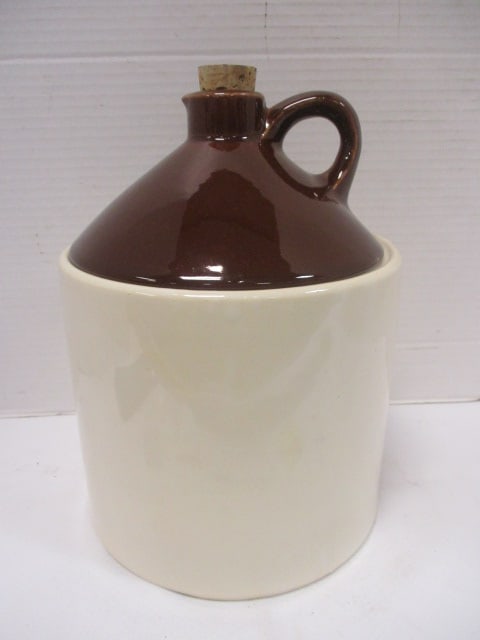 McCoy unmarked Ball Shaped Cookie Jar w/Brown Glaze: 8"