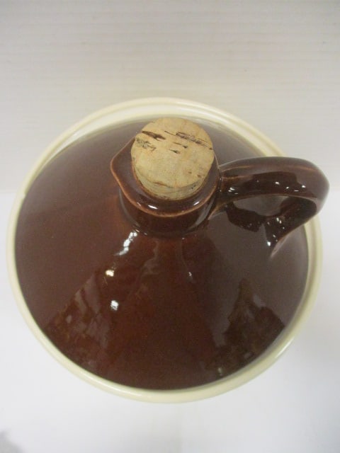 McCoy unmarked Ball Shaped Cookie Jar w/Brown Glaze - 2