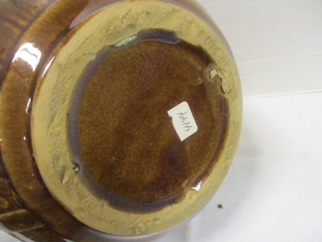 Two Tone Stoneware Cookie Jar - 4