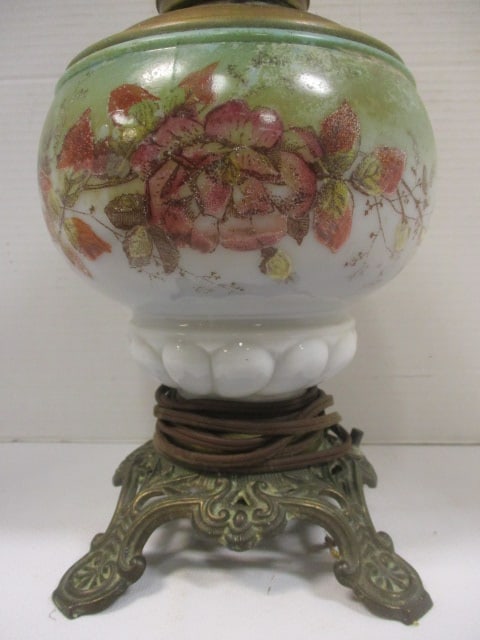Victorian Style Oil Lamp converted to electric - 2