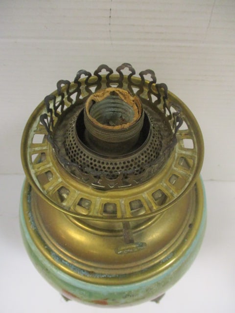 Victorian Style Oil Lamp converted to electric - 3