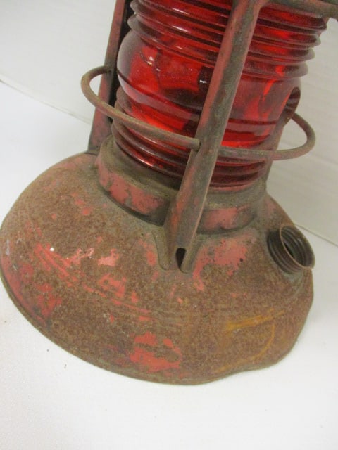 Embury #40 Traffic Guard RR Lantern w/Red Globe - 2