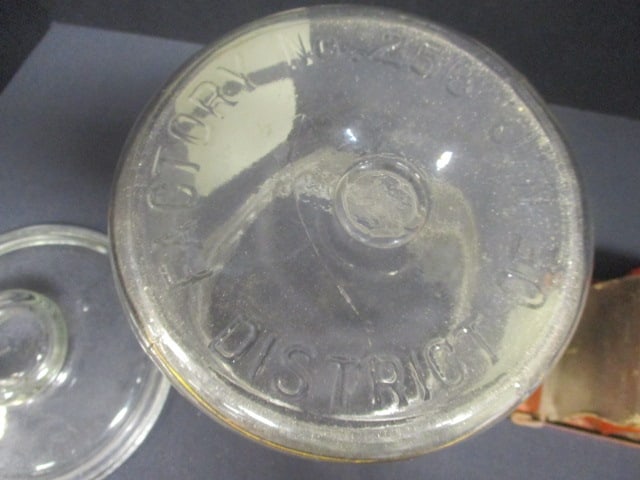 Brown & Williamson Tobacco Cigarette Roller & RJ Reynolds Glass Humidor - 5