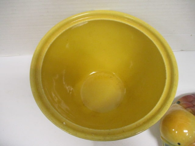 Shawnee Fruit Basket Cookie Jar #84 - 4