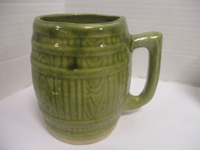 McCoy Unmarked Barrel Shape Mugs (Lot of 4) - 3