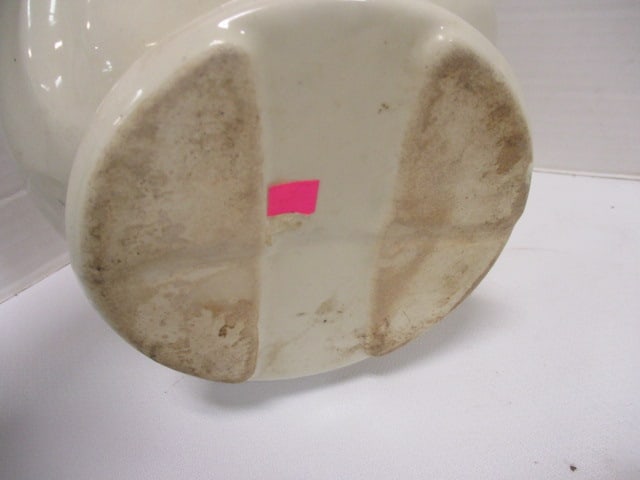 6 Planters-Green one is marked McCoy - 19