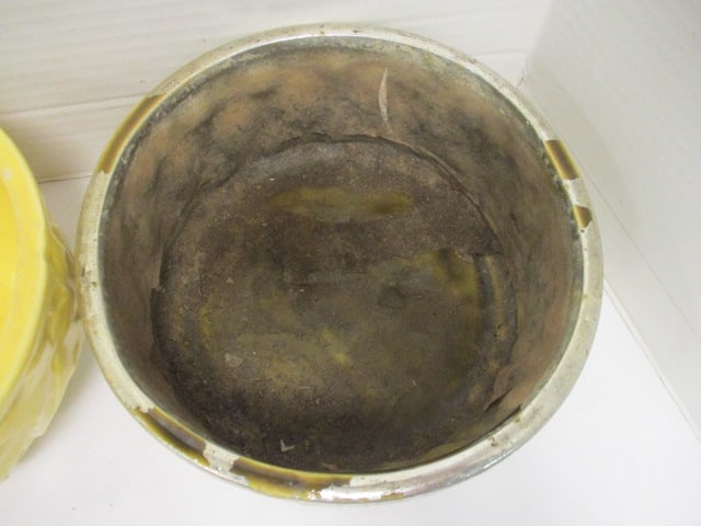 6 Planters-Green one is marked McCoy - 6